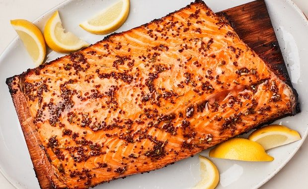 Should-I-Be-Using-Grilling-Planks-2-16082018