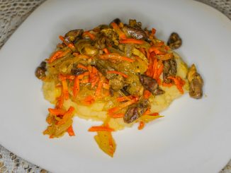 Жареные куриные сердечки