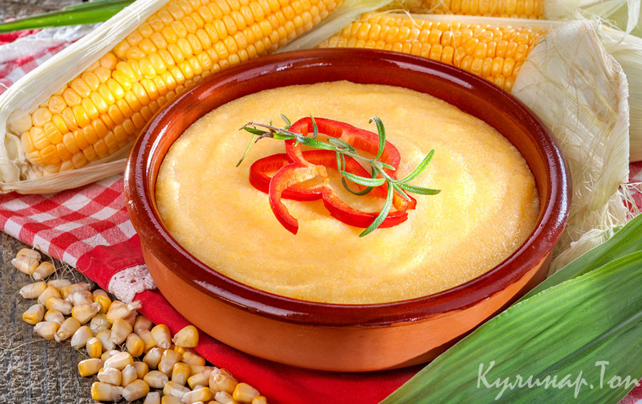 Кукурузная каша с сулугуни