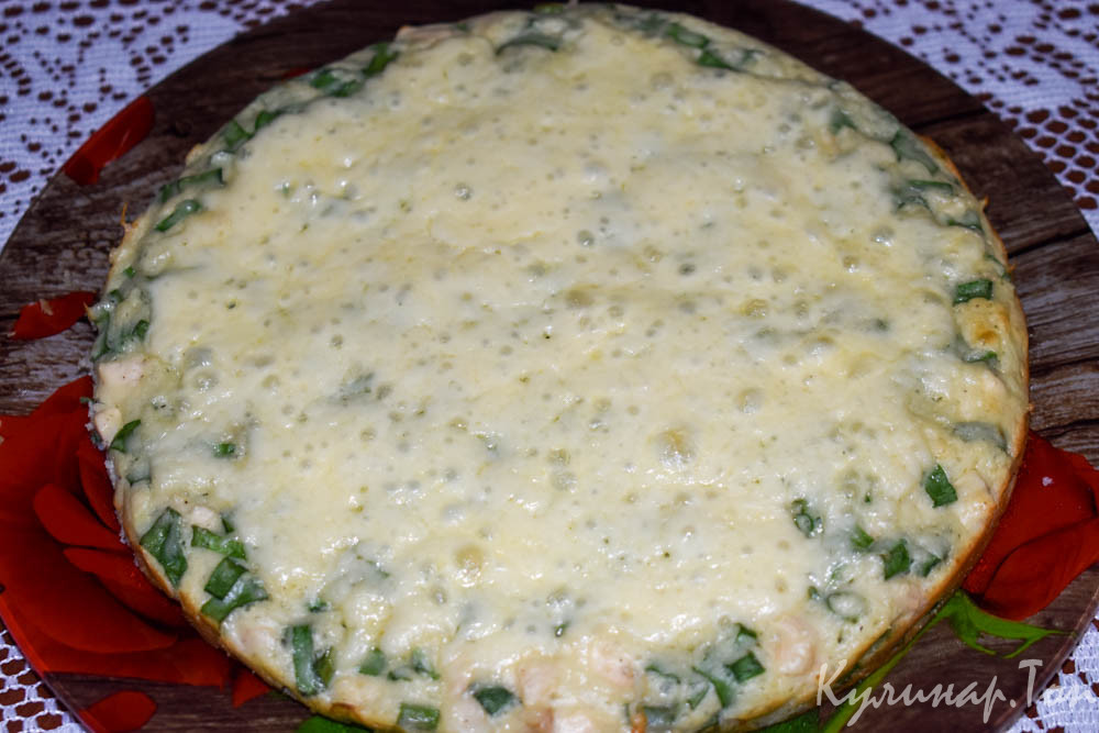 Пирог с курицей и сыром