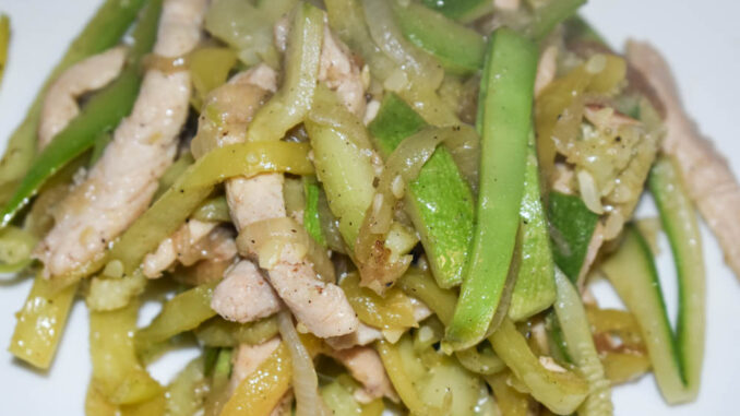 Куриная грудка с кабачками-15 Куриная грудка с кабачками